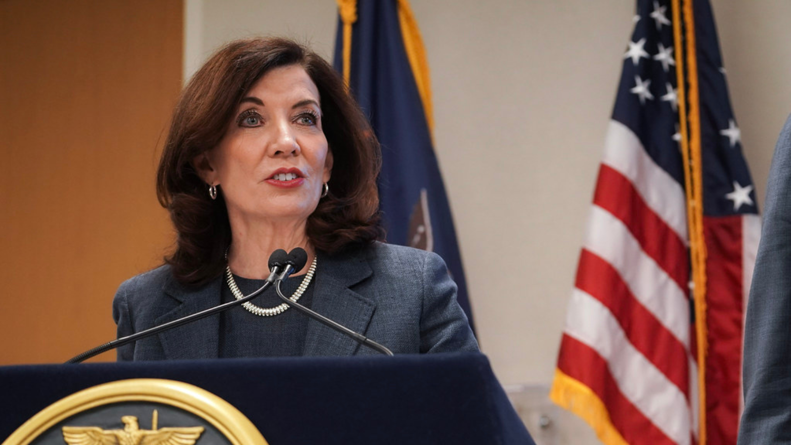 Photo of Governor Kathy Hochul